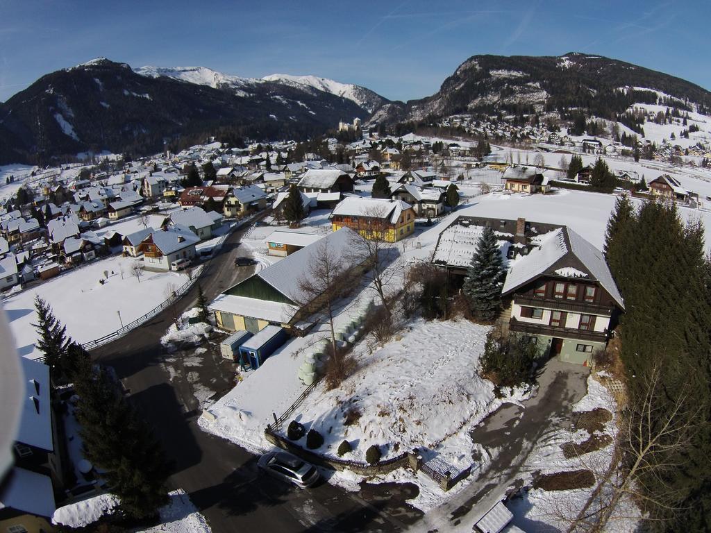 Pension Zur Heiligen Krone Mauterndorf  Esterno foto